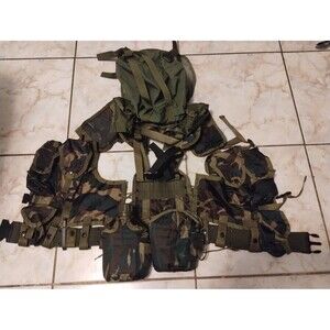 US MILITARY ISSUE TAP TACTICAL ASSAULT PANEL RIFLEMAN VEST ASSEMBLY Adjustable